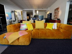 Tufty-Time, Fa. B&B Italia